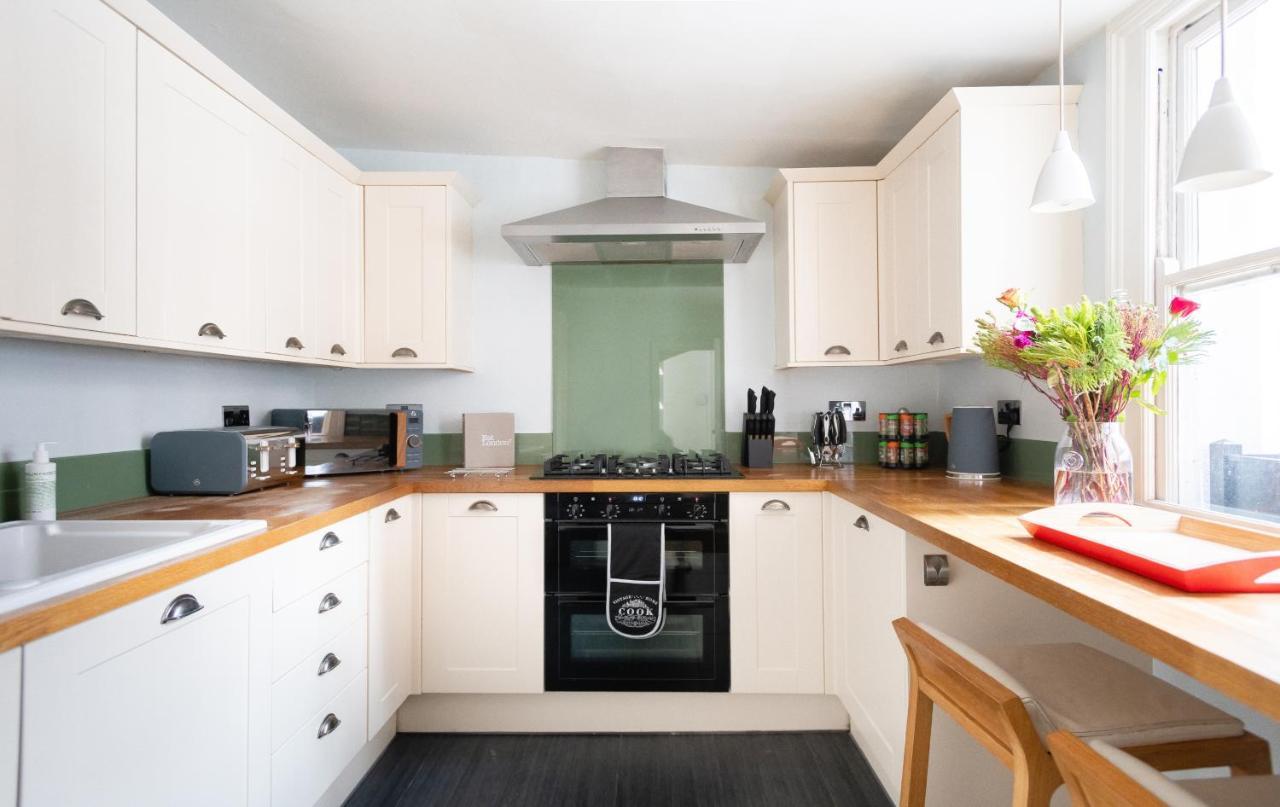 The Euston Square Escape - Modern And Central 4Bdr Home Londres Exterior foto
